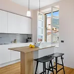 Le Saint Michel,dernier Etage, Vieux Menton, Zone Pietonne Apartment