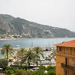 Apartment Le Saint Michel,dernier Etage, Vieux Menton, Zone Pietonne Menton