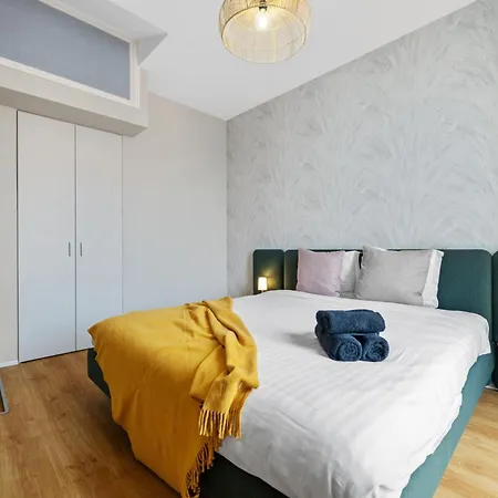 Apartmán Le Saint Michel,dernier Etage, Vieux Menton, Zone Pietonne