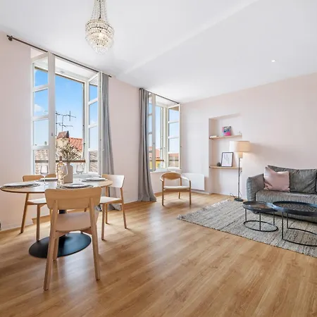 Le Saint Michel,dernier Etage, Vieux Menton, Zone Pietonne Apartament Mentona
