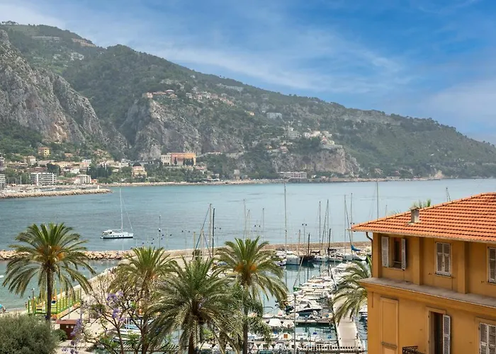 Le Saint Michel,dernier Etage, Vieux Menton, Zone Pietonne Apartment