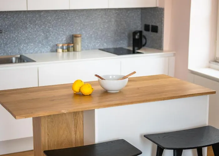 Le Saint Michel,dernier Etage, Vieux Menton, Zone Pietonne Apartment Menton