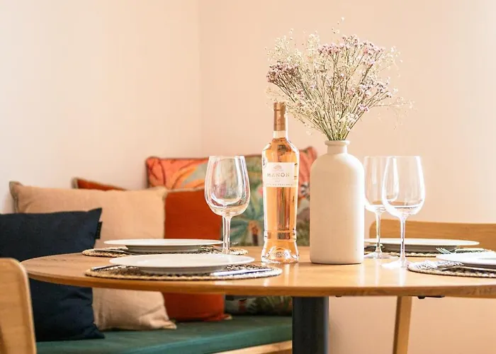 דירה Le Saint Michel,dernier Etage, Vieux Menton, Zone Pietonne *