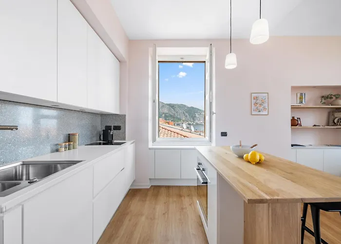 Le Saint Michel,dernier Etage, Vieux Menton, Zone Pietonne Apartmán Menton